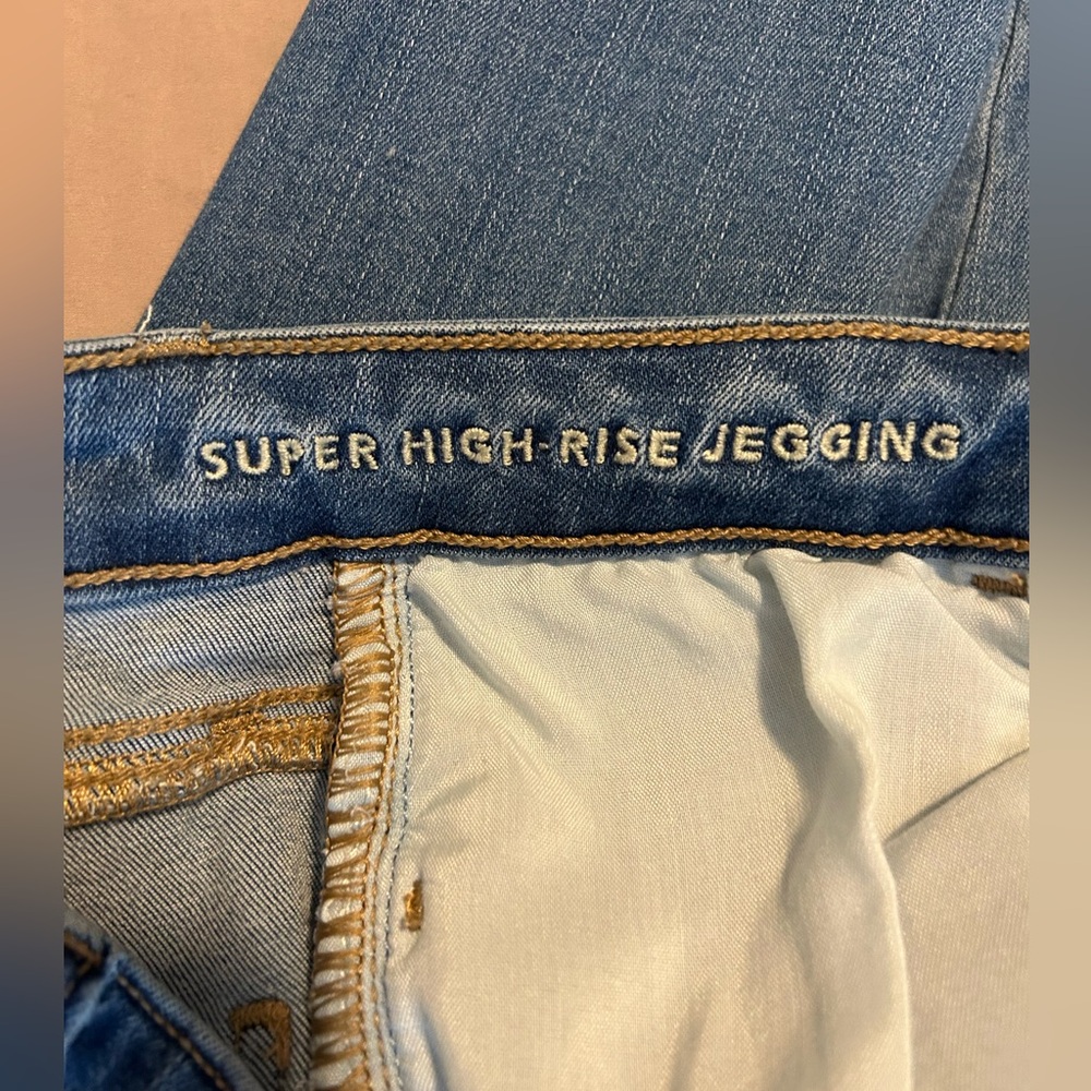 American Eagle Super High-Rise Jegging Medium Wash Skinny Jean Size 4 S - Picture 10 of 16